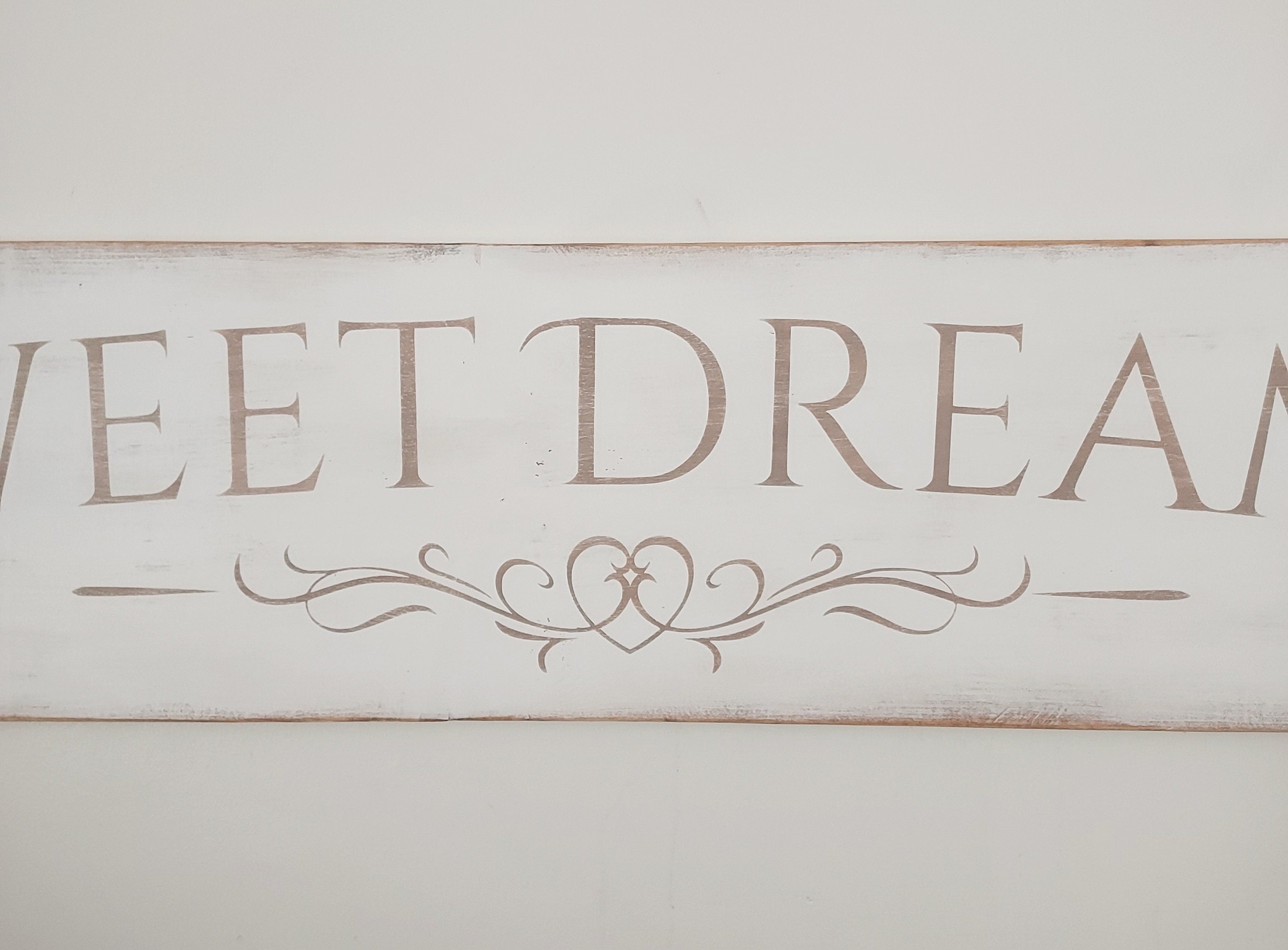 Antique Style Sweet Dreams Wooden Sign