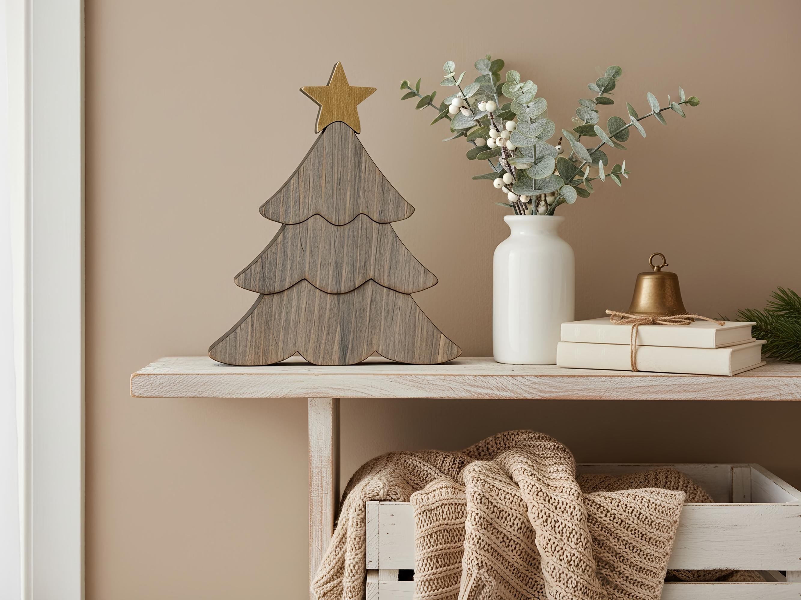 Reclaimed Wood Christmas Tree with Gold Star