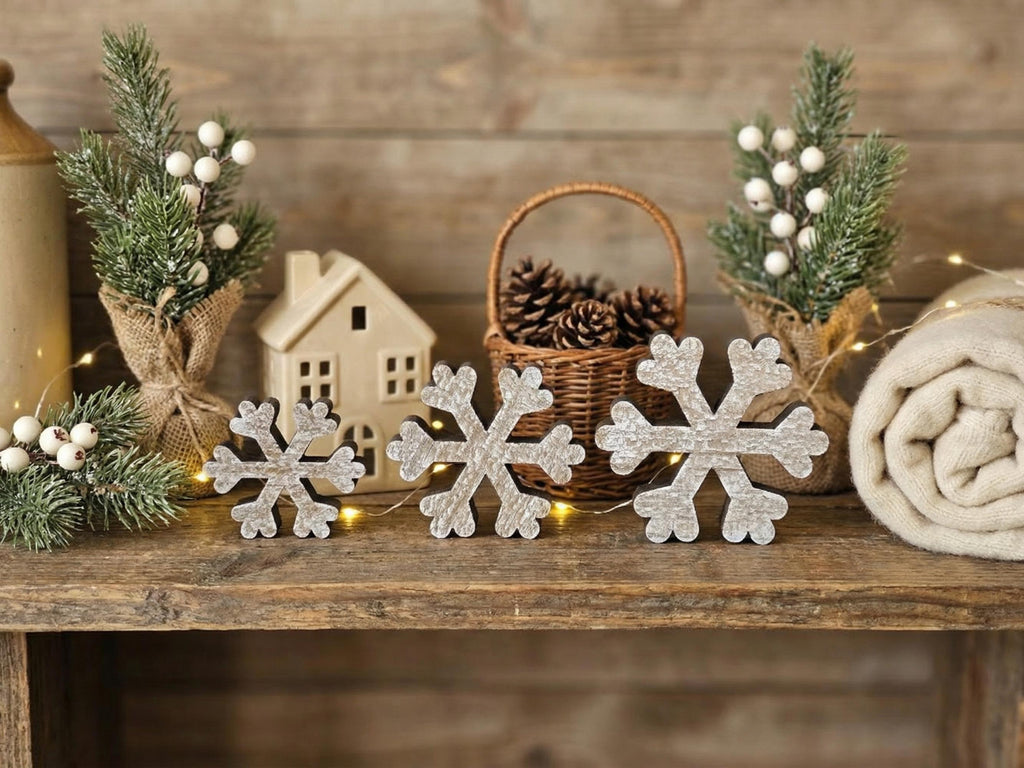Whitewashed Reclaimed Wood Snowflakes