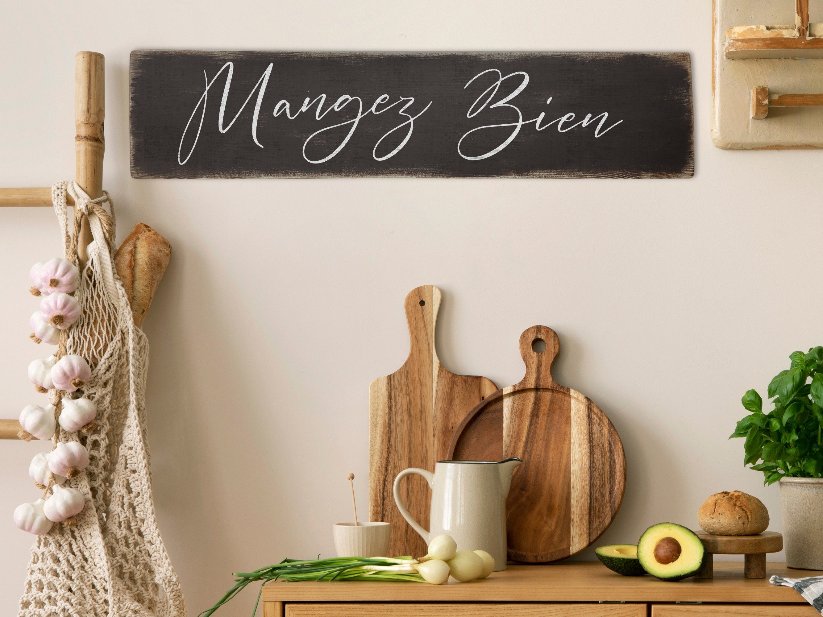 Antique Style Mangez Bien Sign